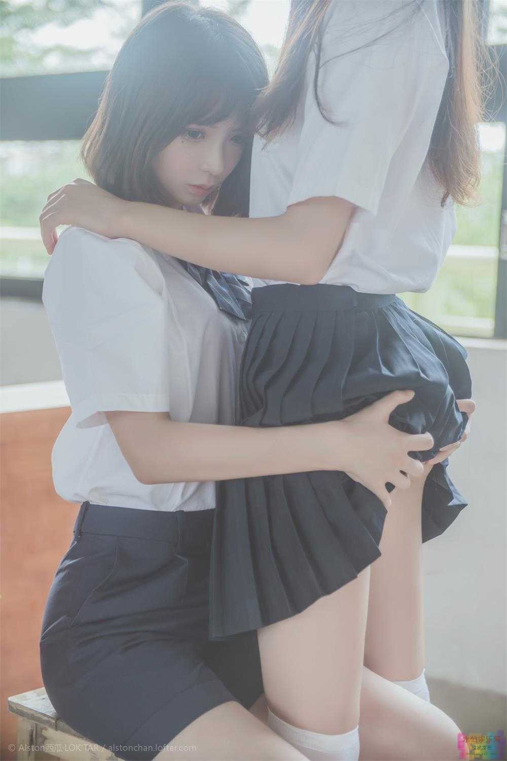 微博美女:@桜桃喵 79套大合集(1)